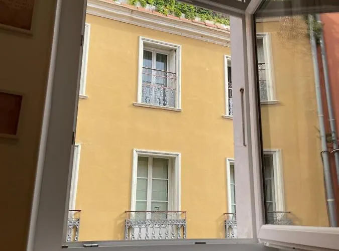 La Du Castillet Perpignan